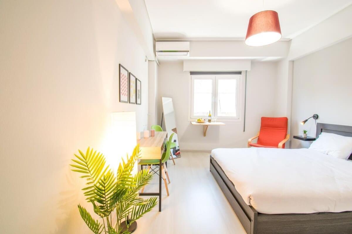Urban In Athens, Next To Sygrou- Fix Metro Apartment *